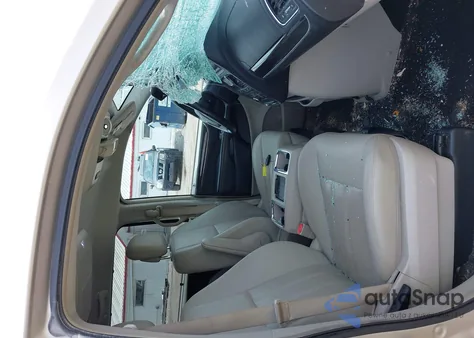 2016 Chrysler Town & Country Touring z USA, uszkodzony, nr VIN 2C4RC1BG6GR254925